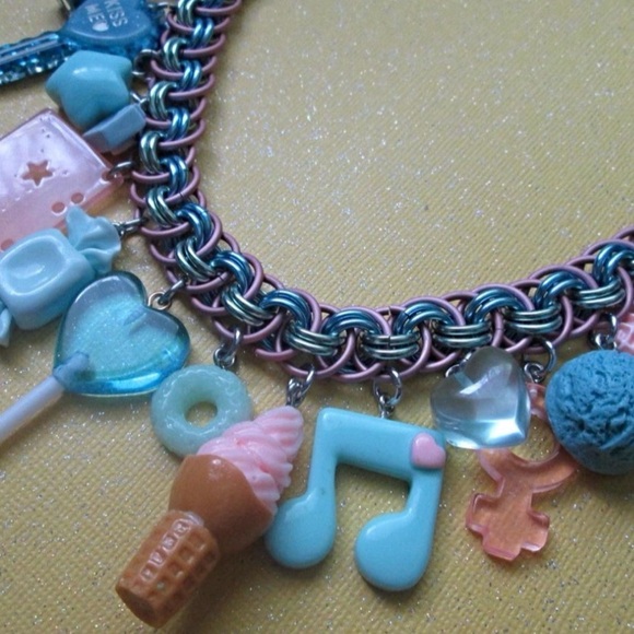 Hand Curated Goodie Bag (slide to see examples of things I put in the bags) - Picture 6 of 11